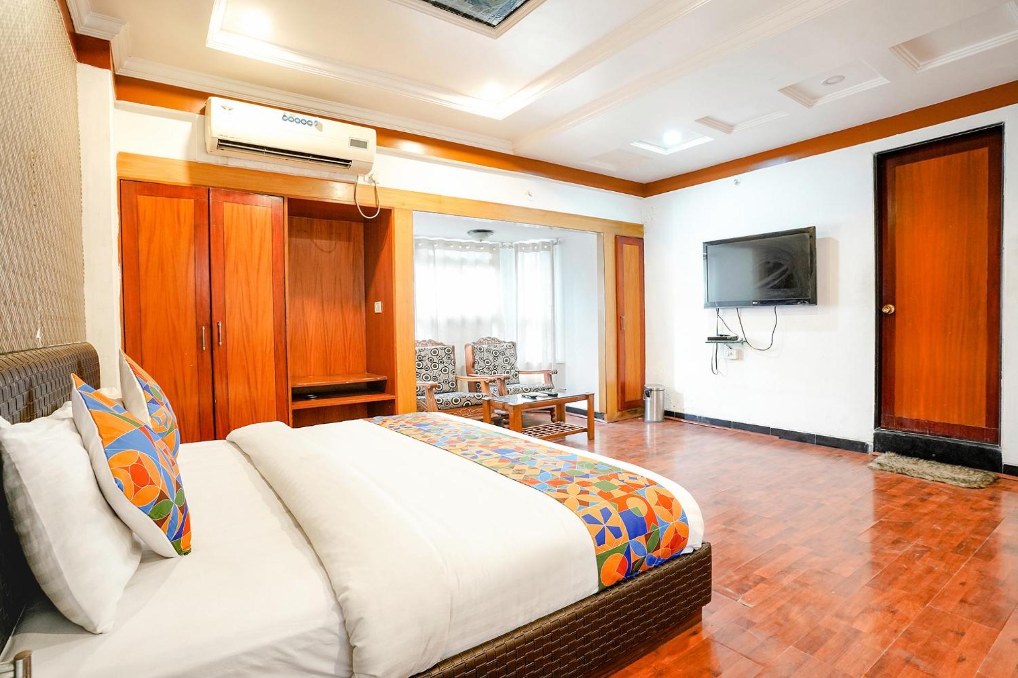 OYO 14803 Hotel Meher Silver Inn Nashik Exterior foto