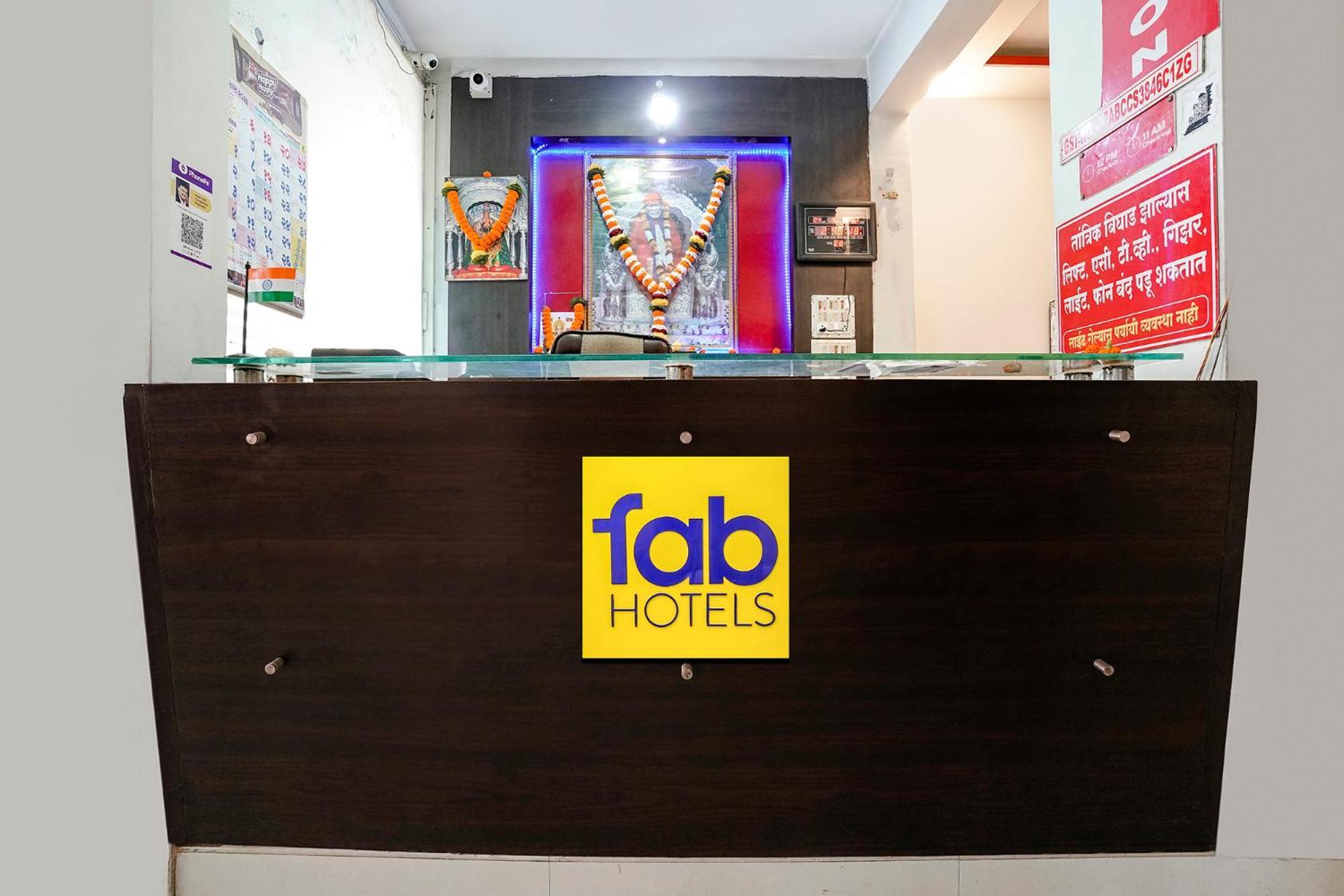 OYO 14803 Hotel Meher Silver Inn Nashik Exterior foto