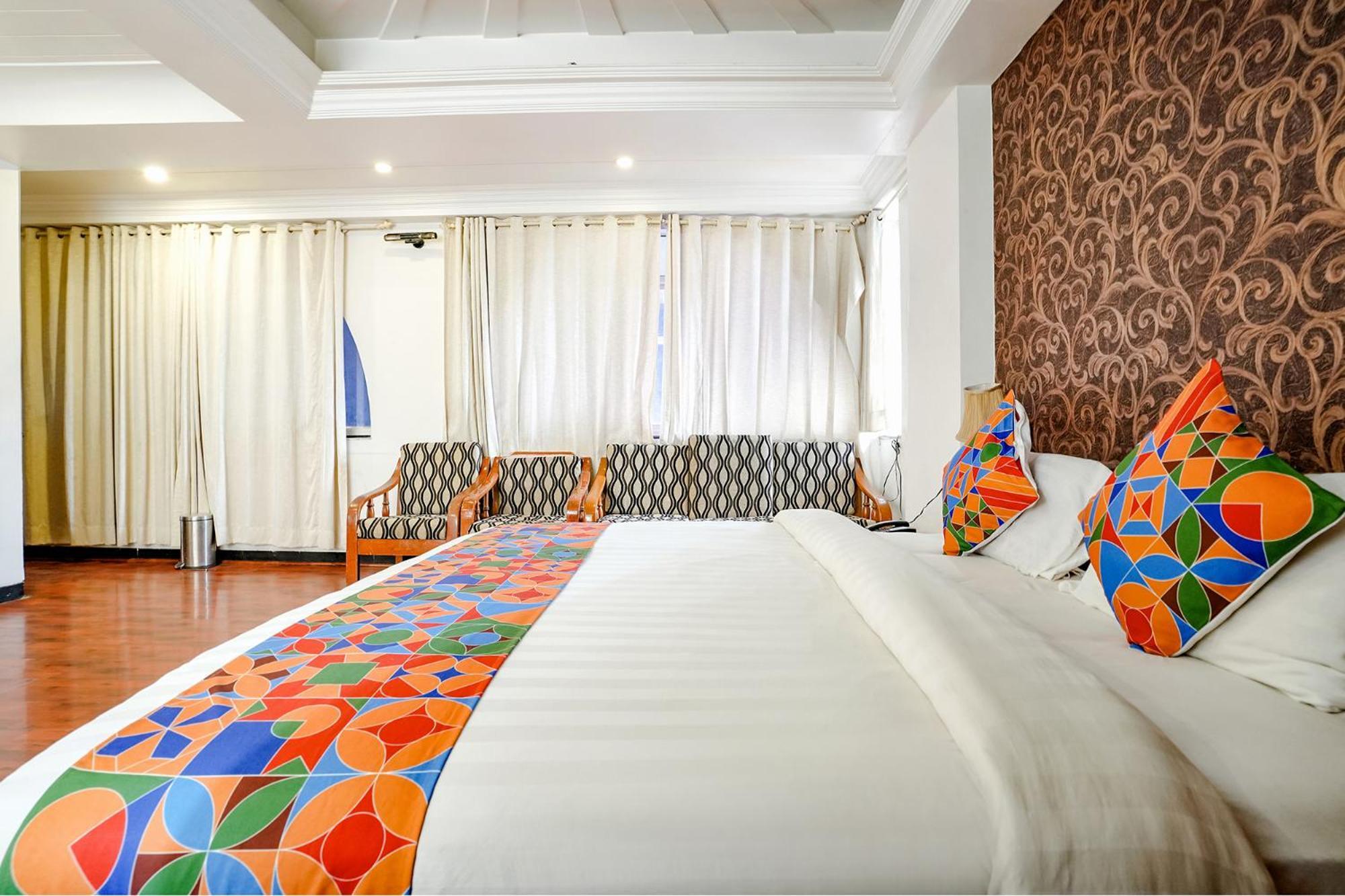 OYO 14803 Hotel Meher Silver Inn Nashik Exterior foto