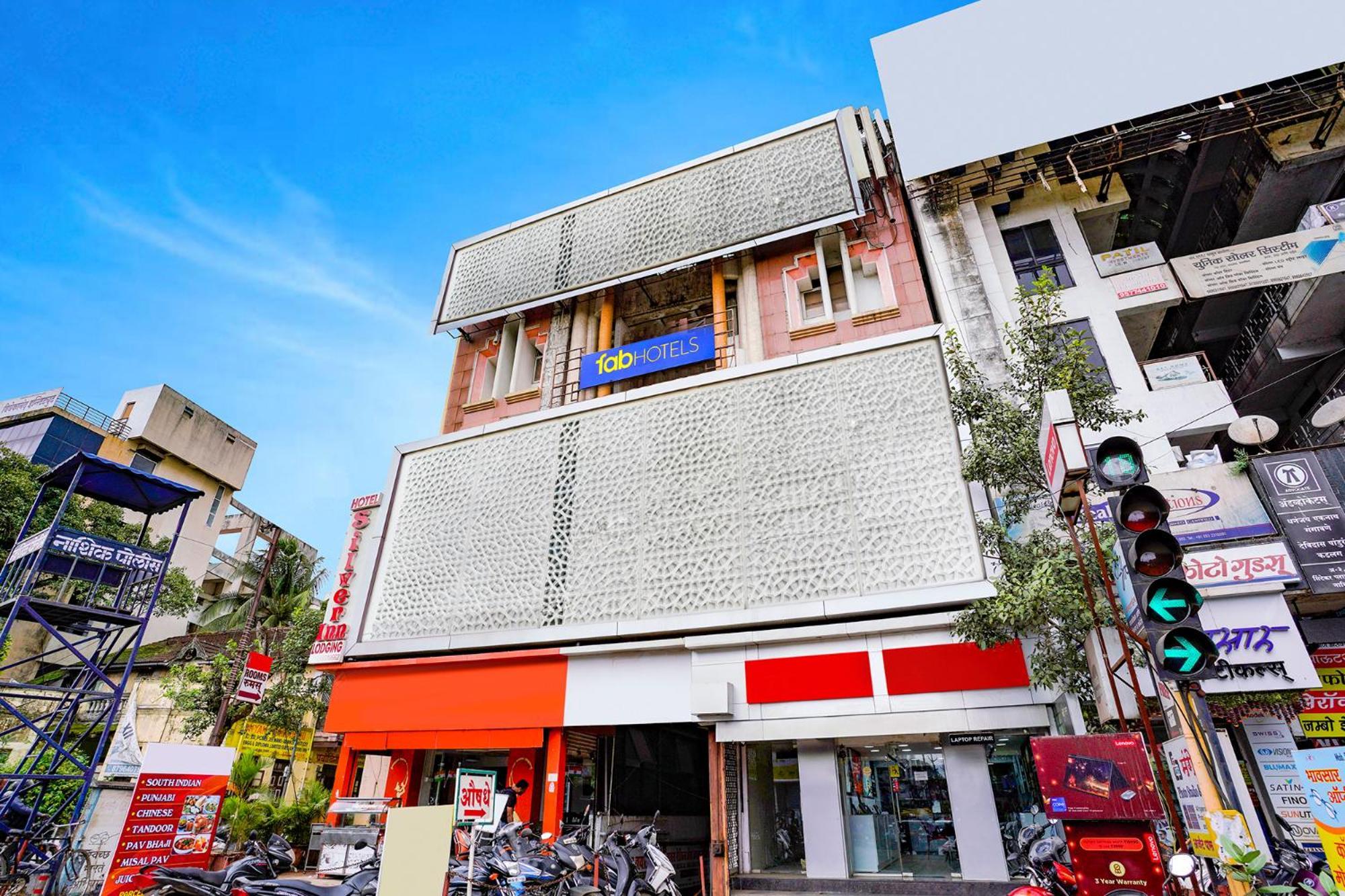 OYO 14803 Hotel Meher Silver Inn Nashik Exterior foto